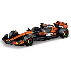   Bburago McLaren MCL39 Piastri F1 (2025) versenyautó fém autómodell 1/64 (Oscar Piastri #81)