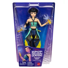 K-Pop Démonvadászok Zoey divatbaba fegyverekkel – Mattel